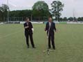 opening-clubhuis-2000-3k.jpg (2963 bytes)